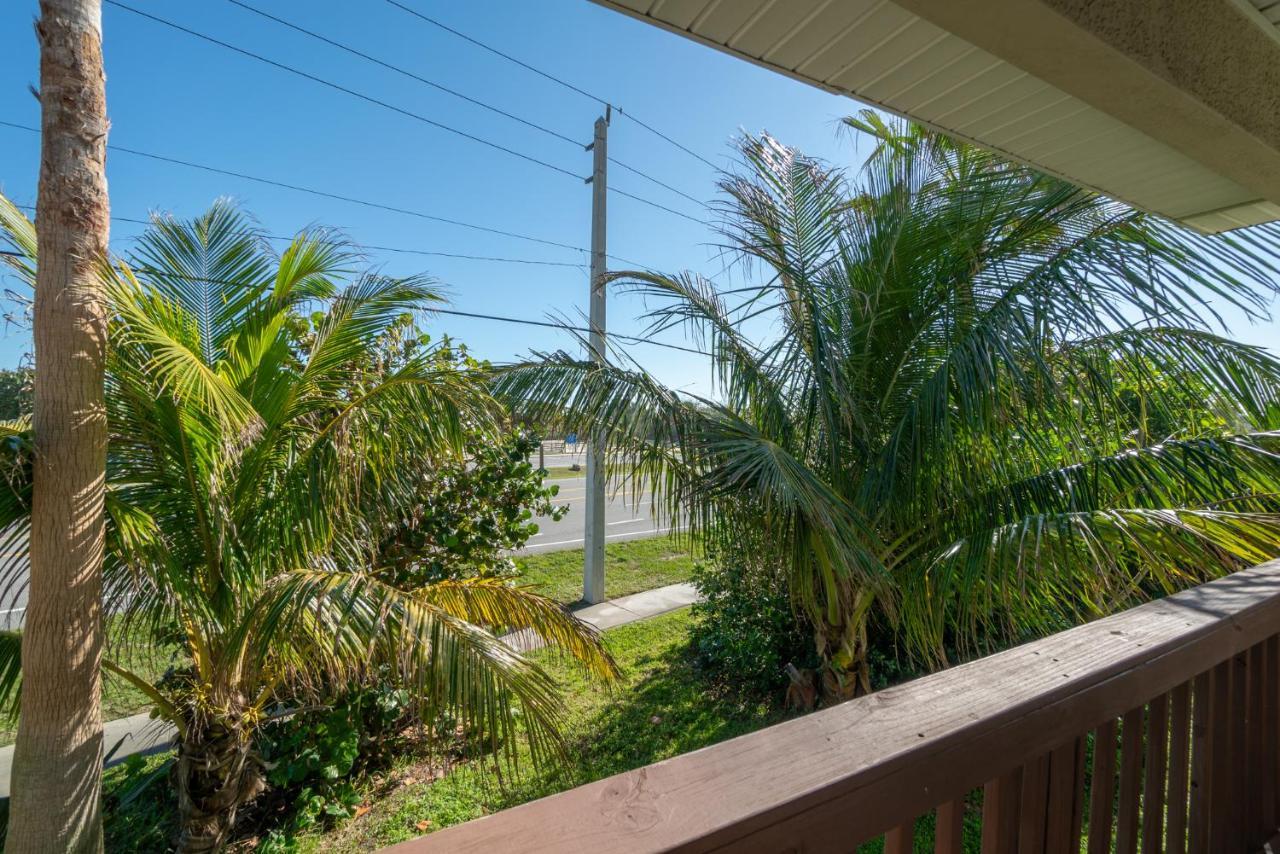 Beachside Serenity Escape - Private 3Br And 2Ba, Dog Friendly Duplex Oasis, Steps To Shore! Μελβούρνη Εξωτερικό φωτογραφία